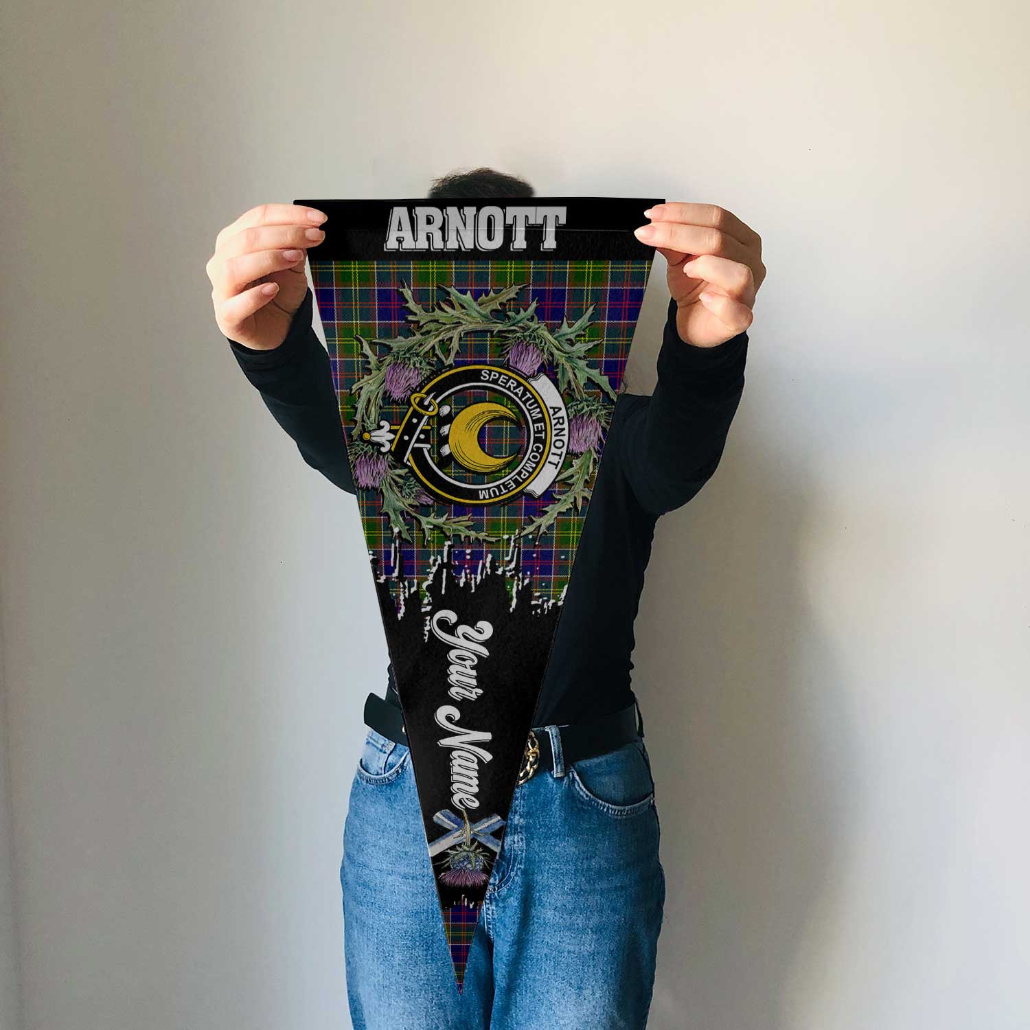 Clan Arnott Tartan Felt Pennant Crest And Plaid Basic Style