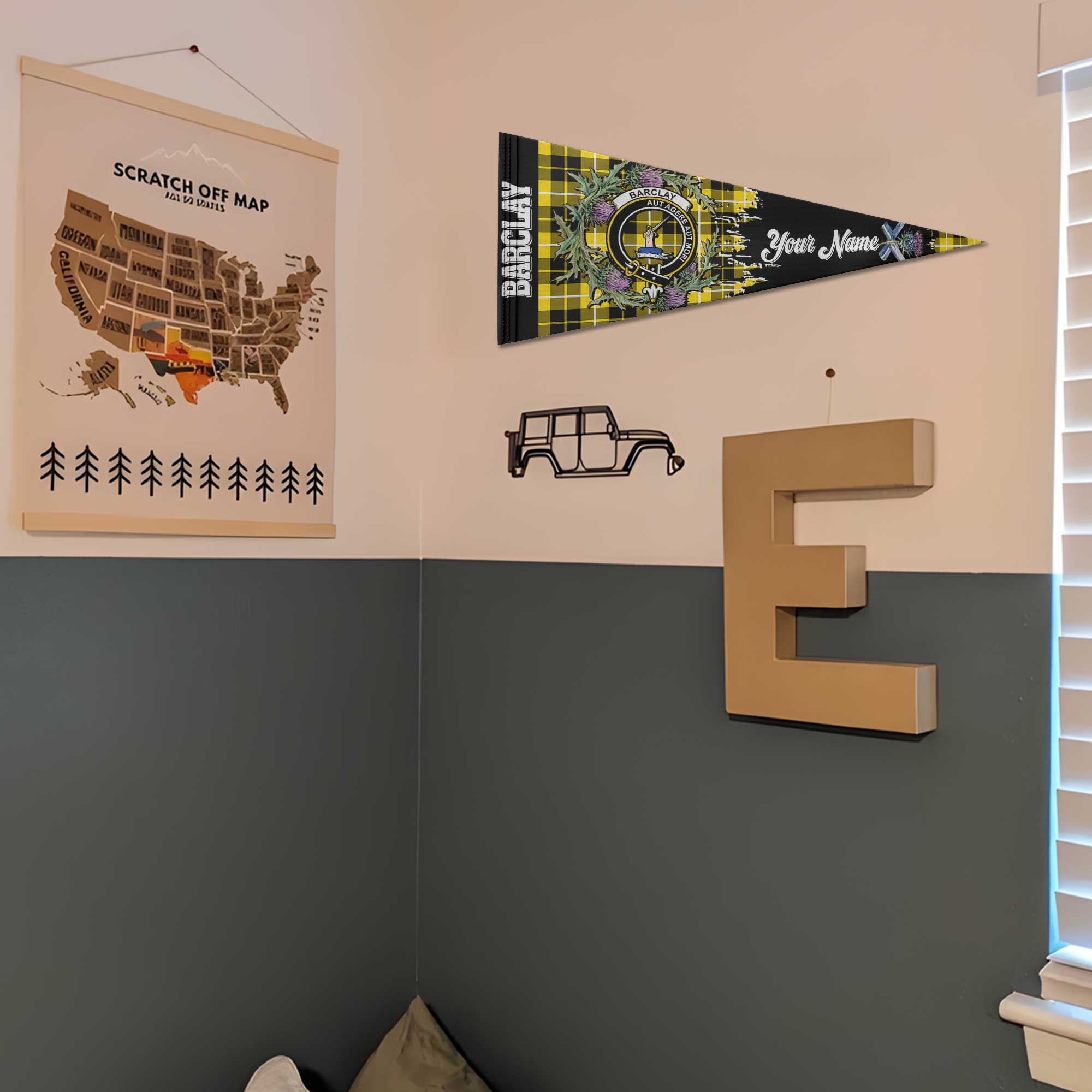 Clan Barclay Tartan Felt Pennant Crest And Plaid Basic Style