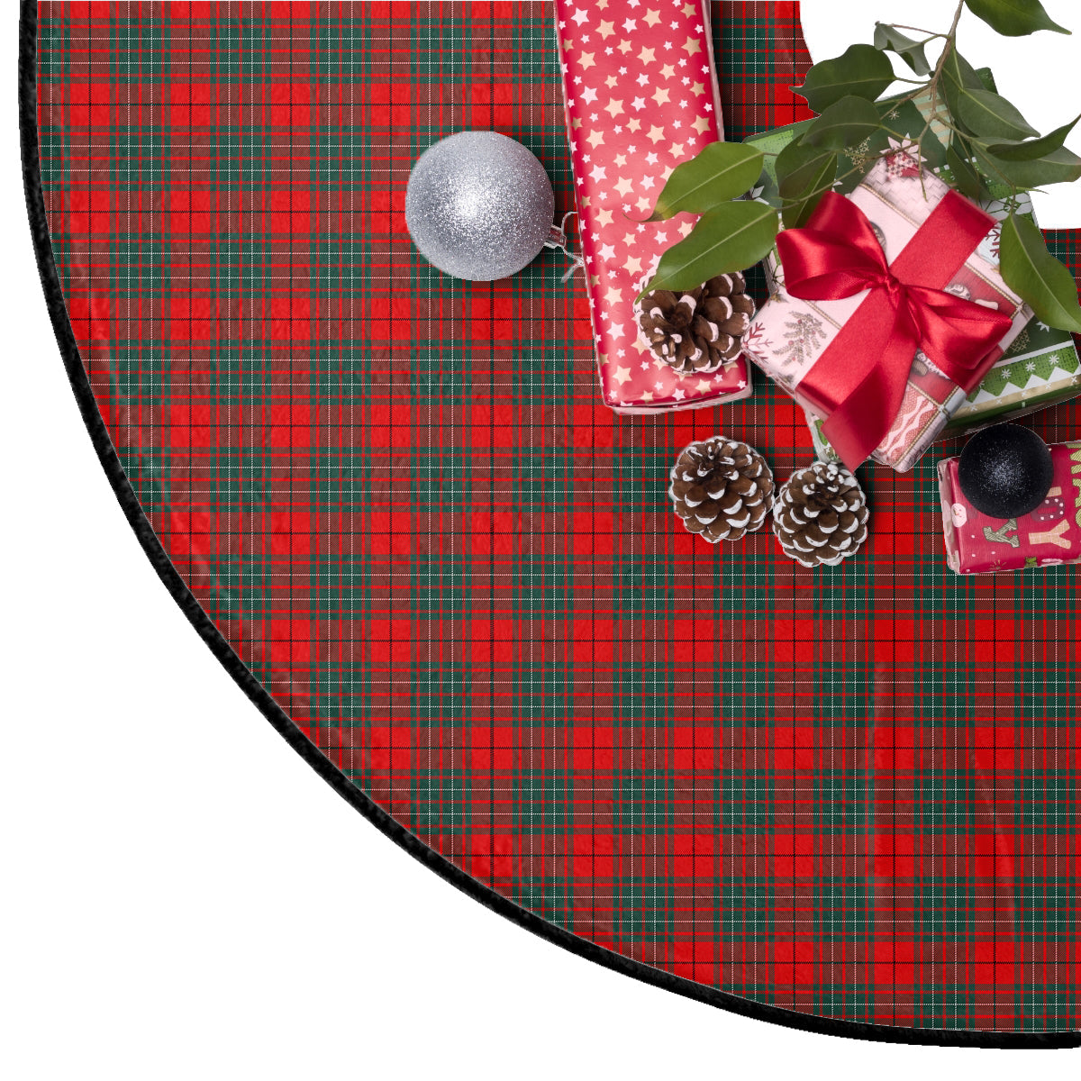 Cumming Modern Tartan Plaid Christmas Tree Skirt