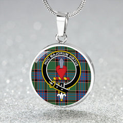 Logan (Clans Originaux) Ancient Tartan Crest Circle Necklace