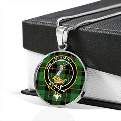 Wallace Hunting (Wallas Hunting) Ancient Tartan Crest Circle Necklace