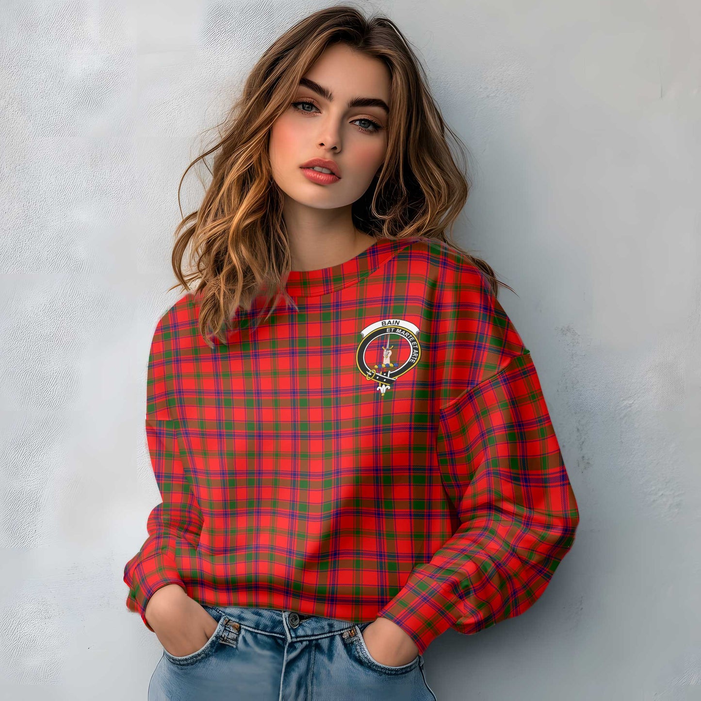 Clan Bain Tartan Women Sweatshirt Crest And Plaid Basic Style