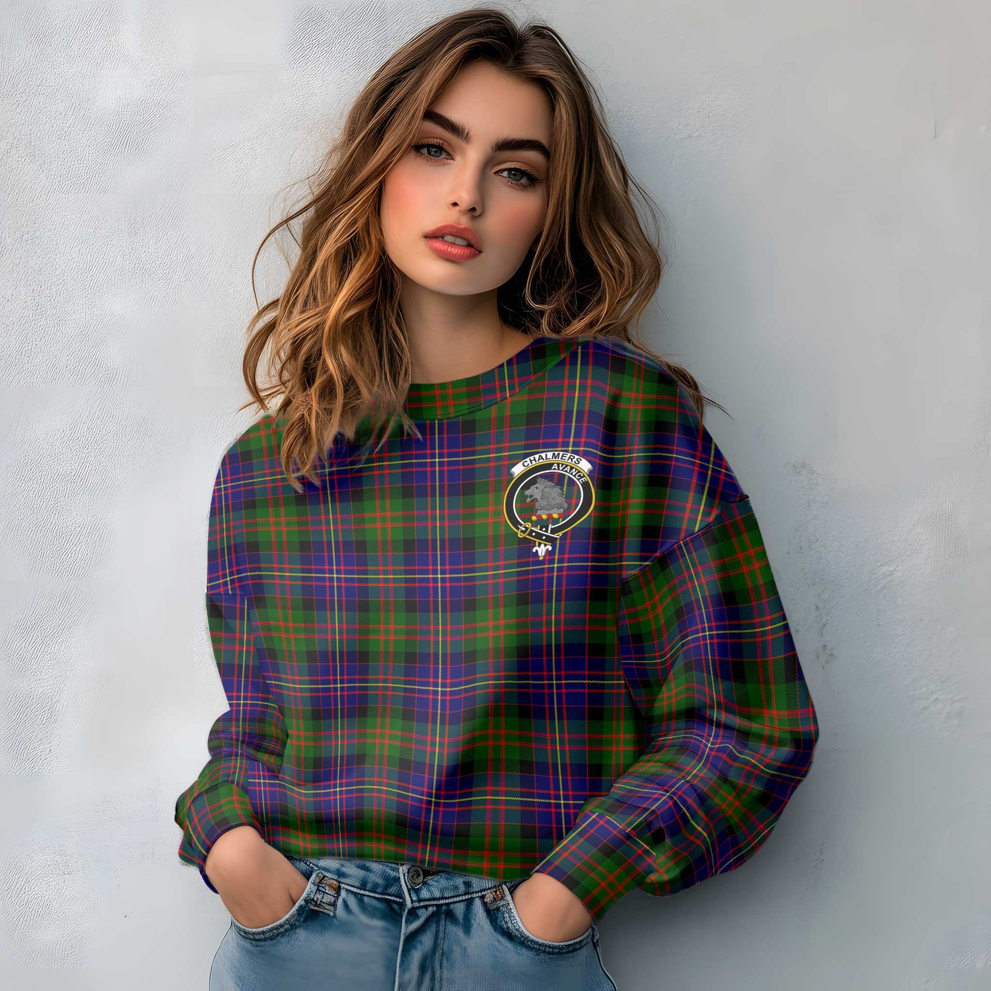 Clan Chalmers Tartan Women Sweatshirt Crest And Plaid Basic Style