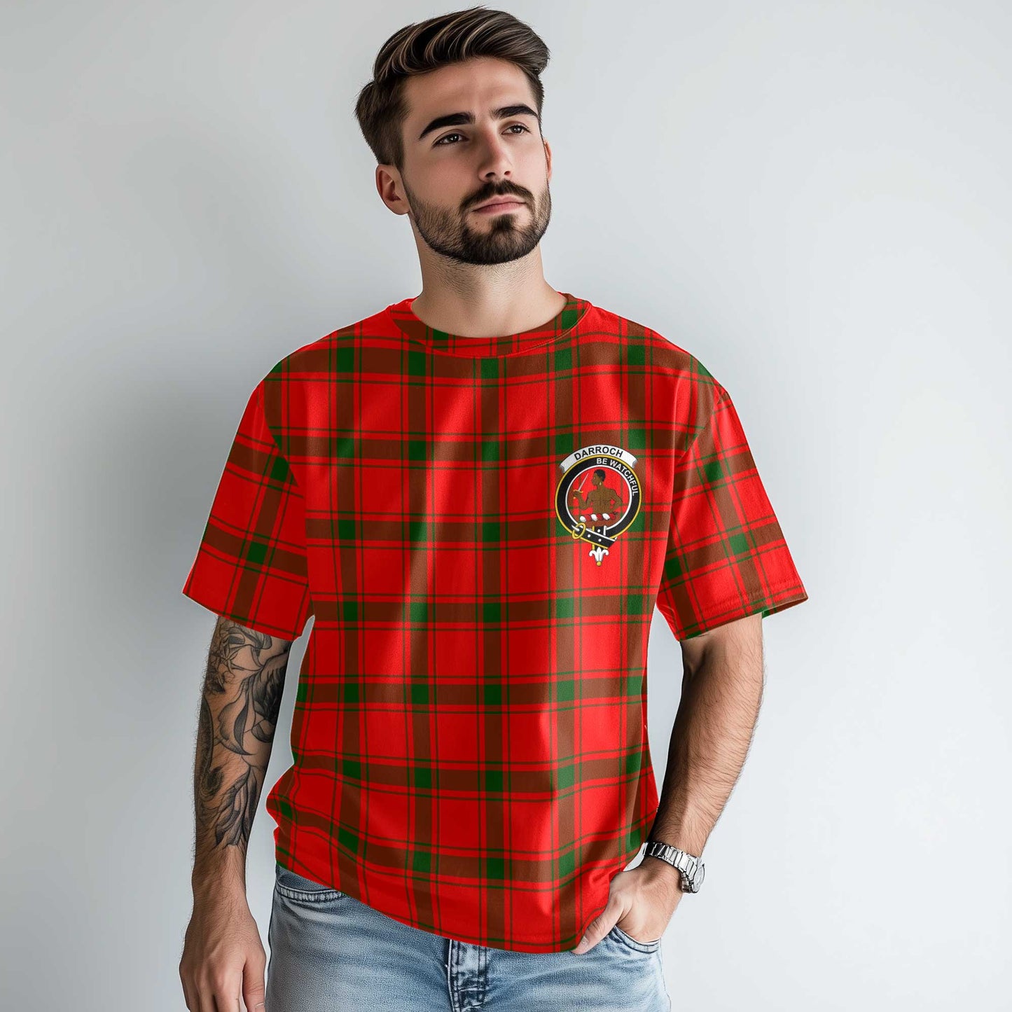 Clan Darroch Tartan Men T Shirt Crest And Plaid Basic Style