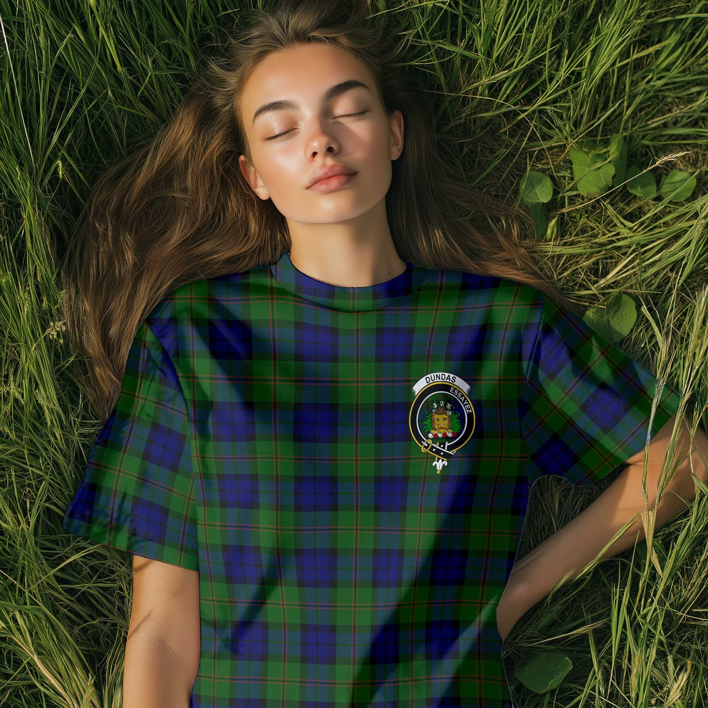 Clan Dundas Tartan Women T Shirt Crest And Plaid Basic Style