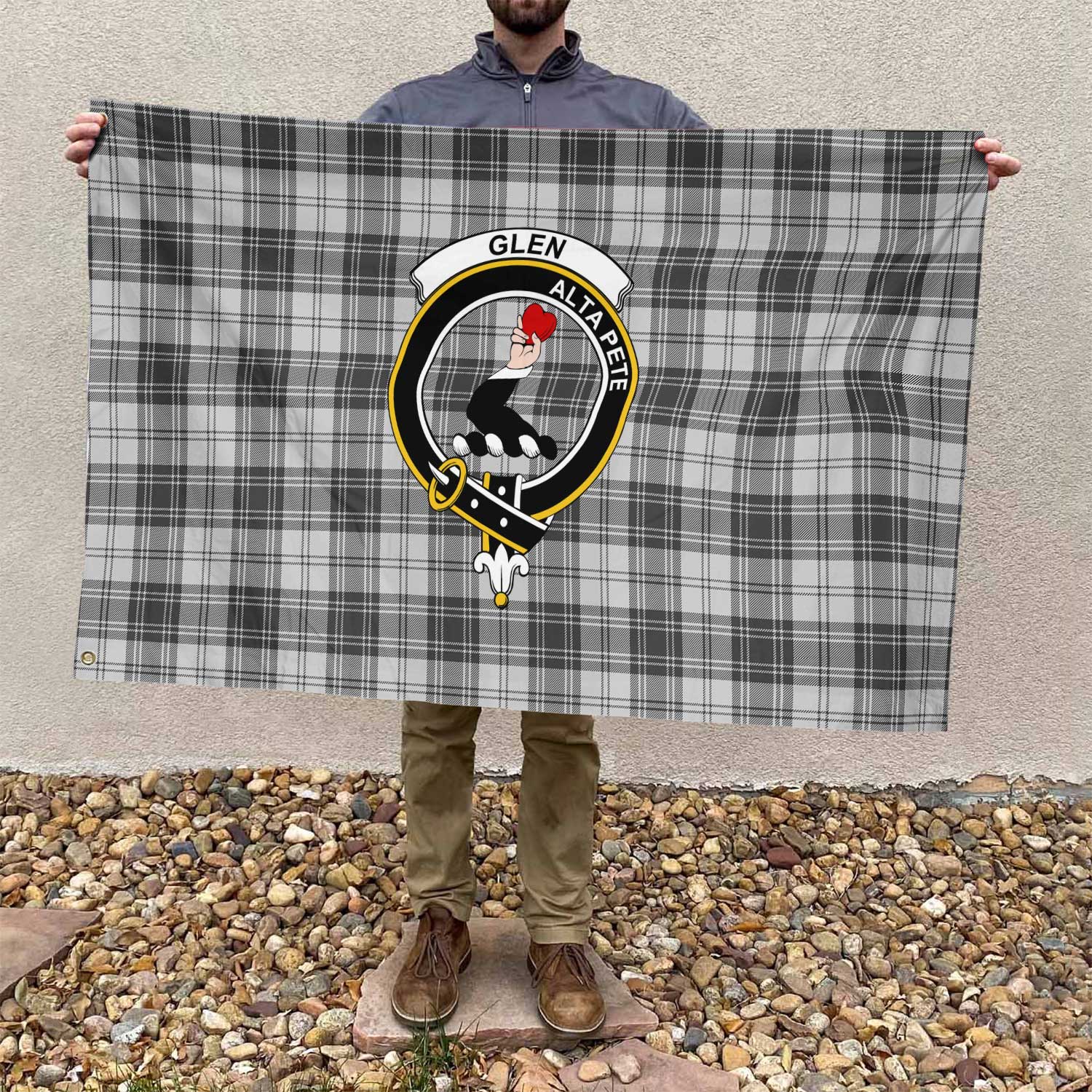 Clan Glen Tartan Flag Crest And Plaid Basic Style