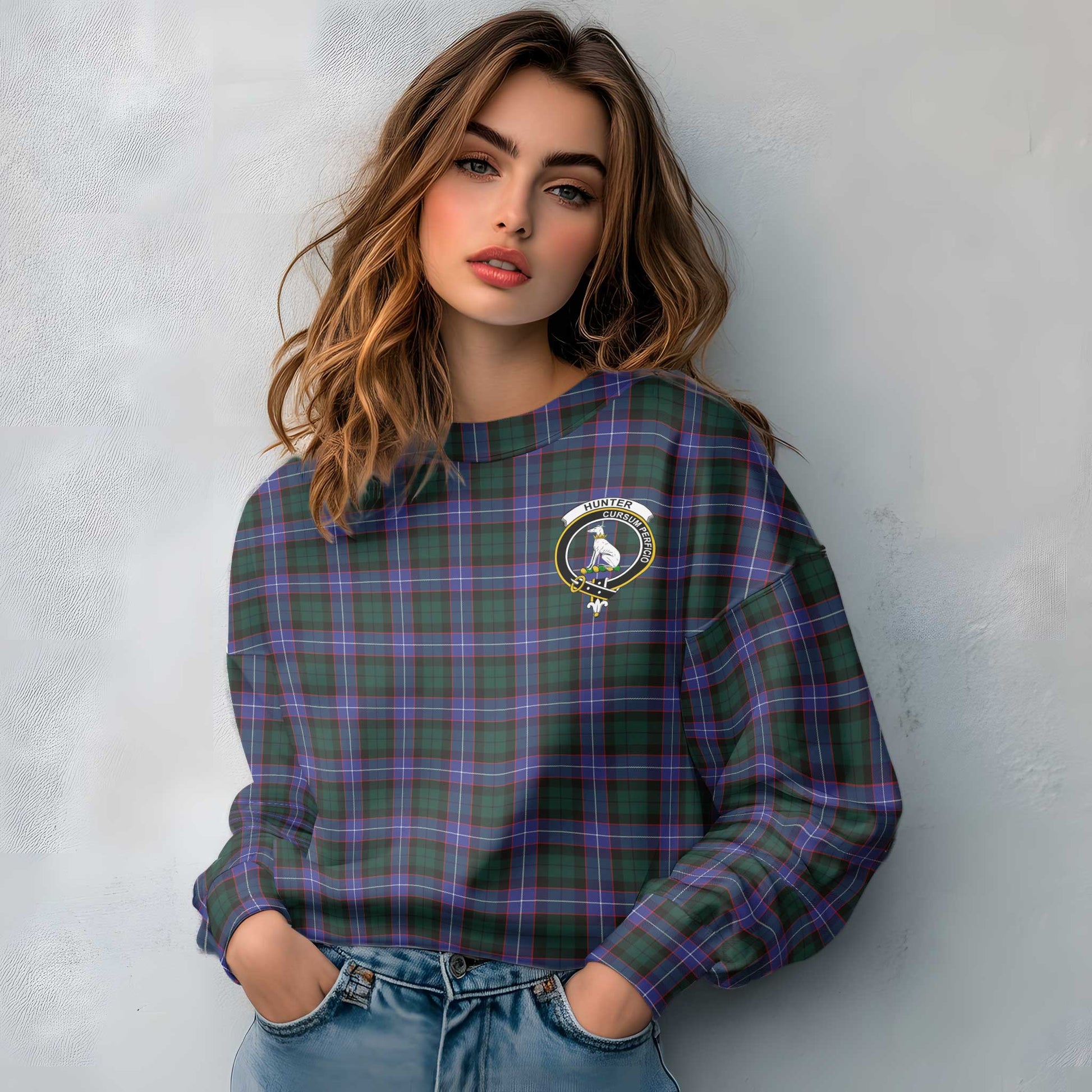 Clan Hunter Tartan Women Sweatshirt Crest And Plaid Basic Style