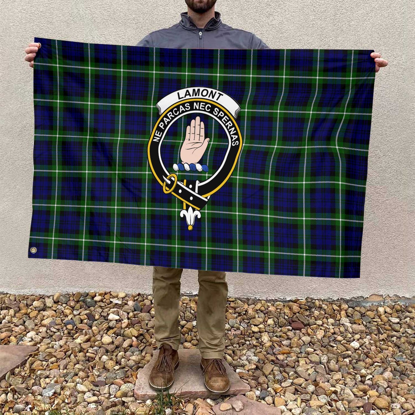 Clan Lamont Tartan Flag Crest And Plaid Basic Style