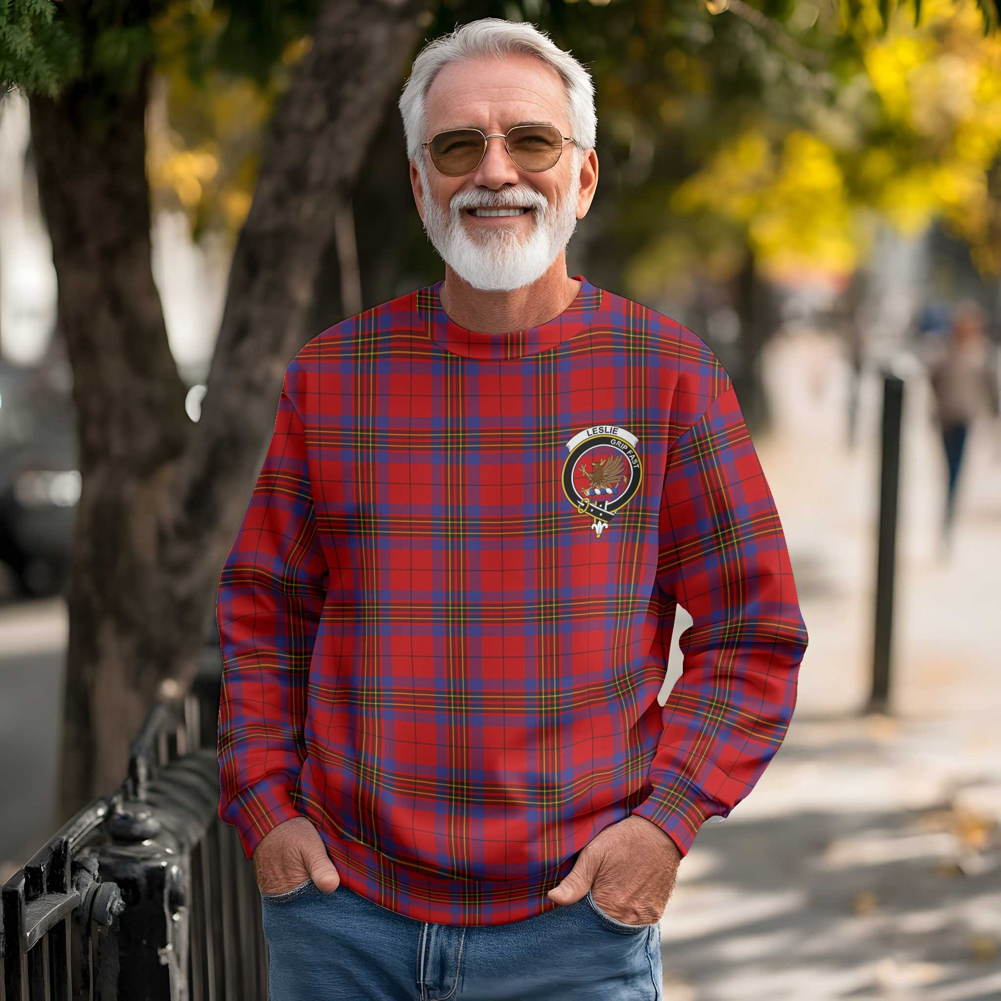 Clan Leslie Tartan Men Sweatshirt Crest And Plaid Basic Style