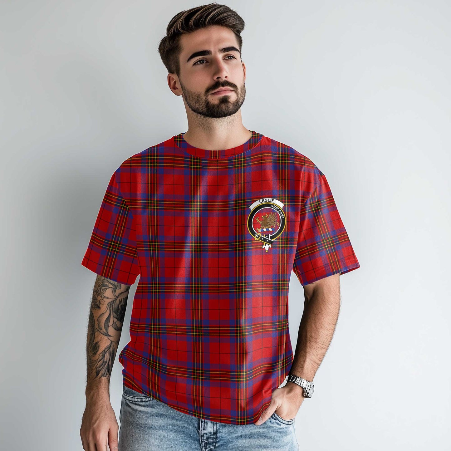 Clan Leslie Tartan Men T Shirt Crest And Plaid Basic Style