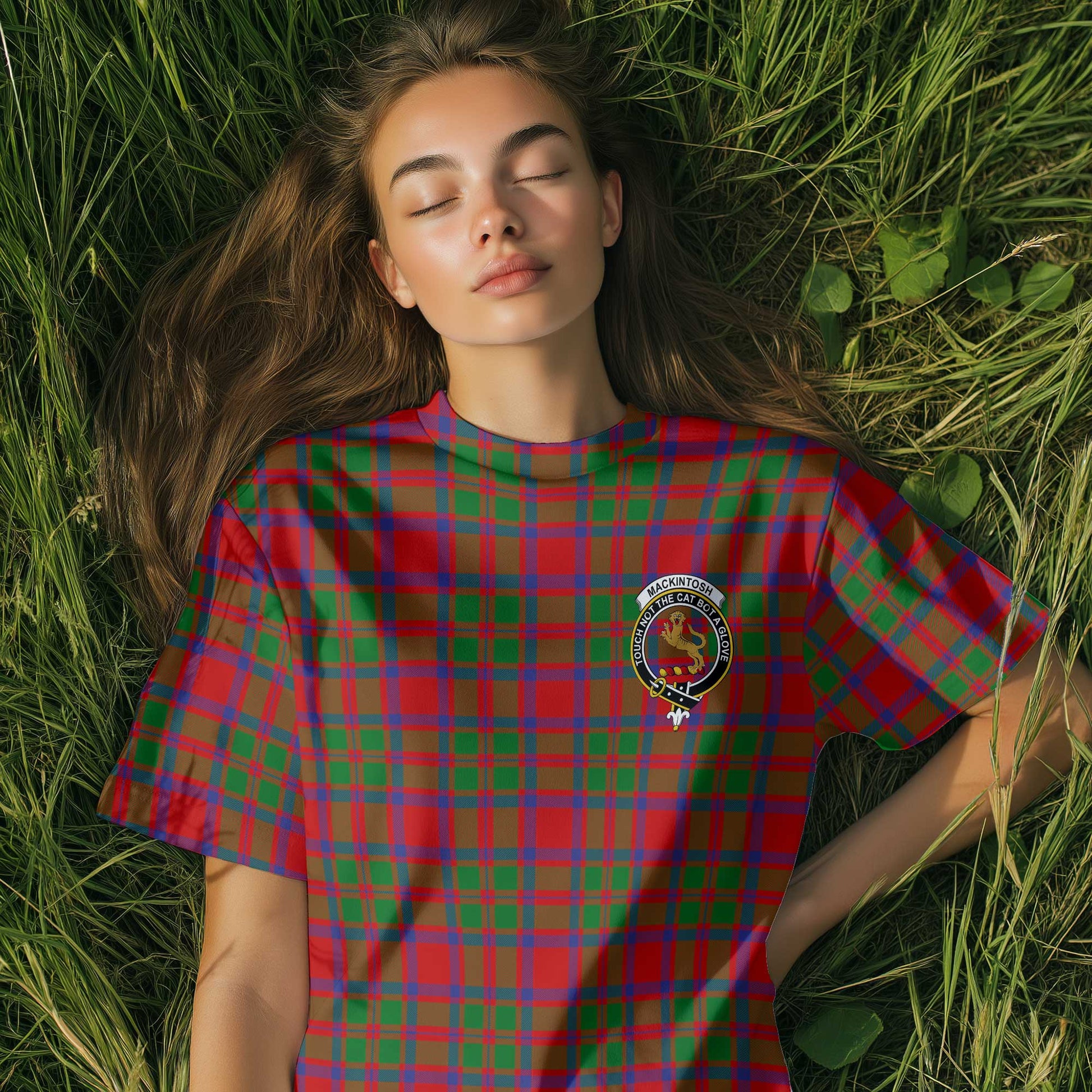 Clan Mackintosh Tartan Women T Shirt Crest And Plaid Basic Style