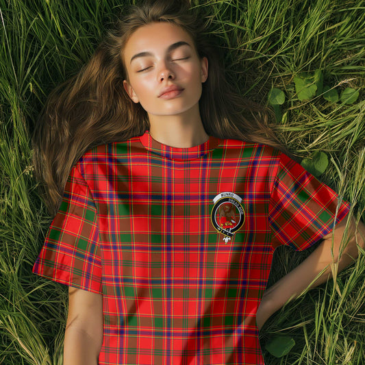 Clan Munro Tartan Women T Shirt Crest And Plaid Basic Style