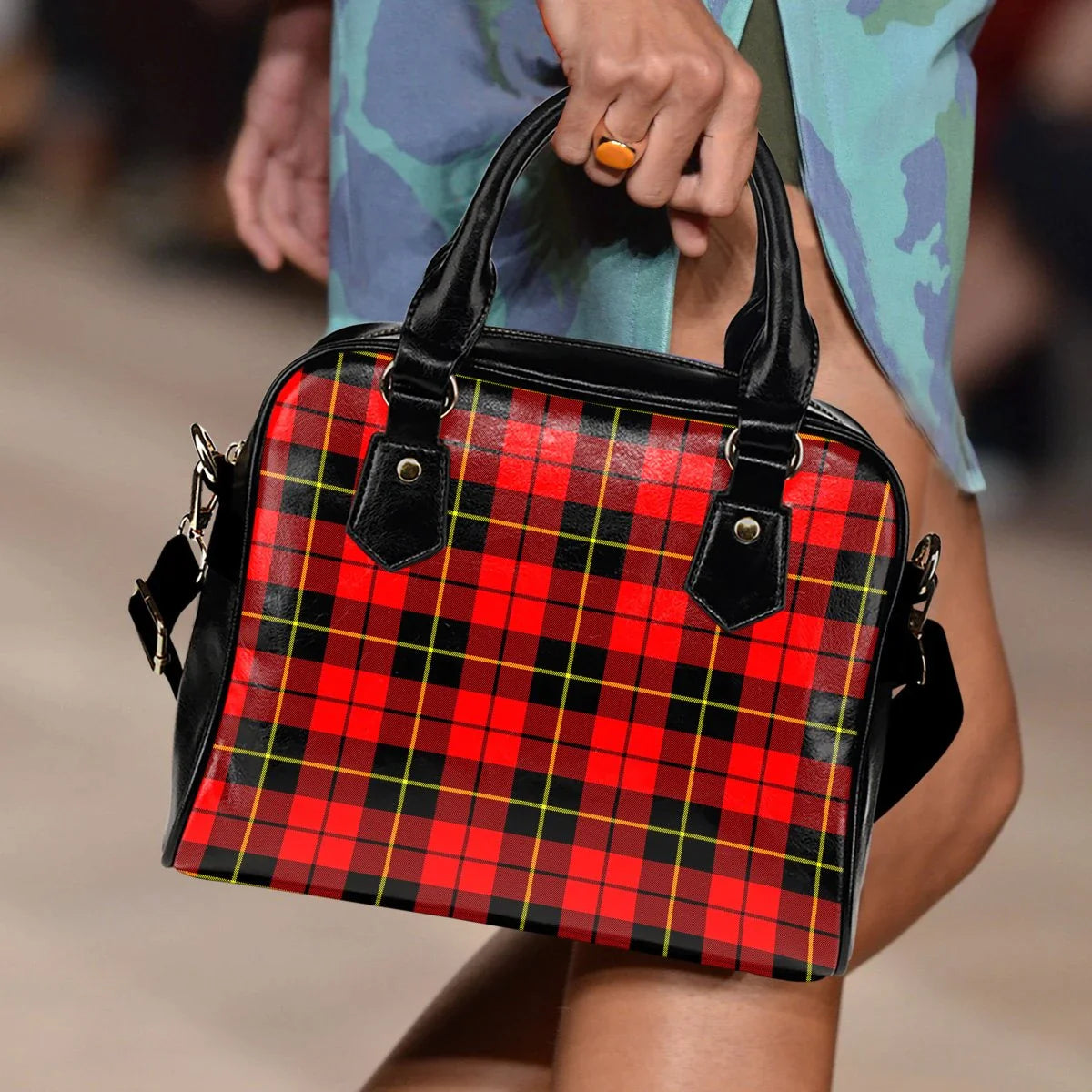 Wallace Hunting, Red Tartan Plaid Shoulder Handbag