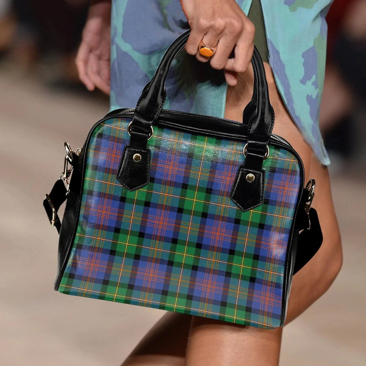 Logan Ancient Tartan Plaid Shoulder Handbag