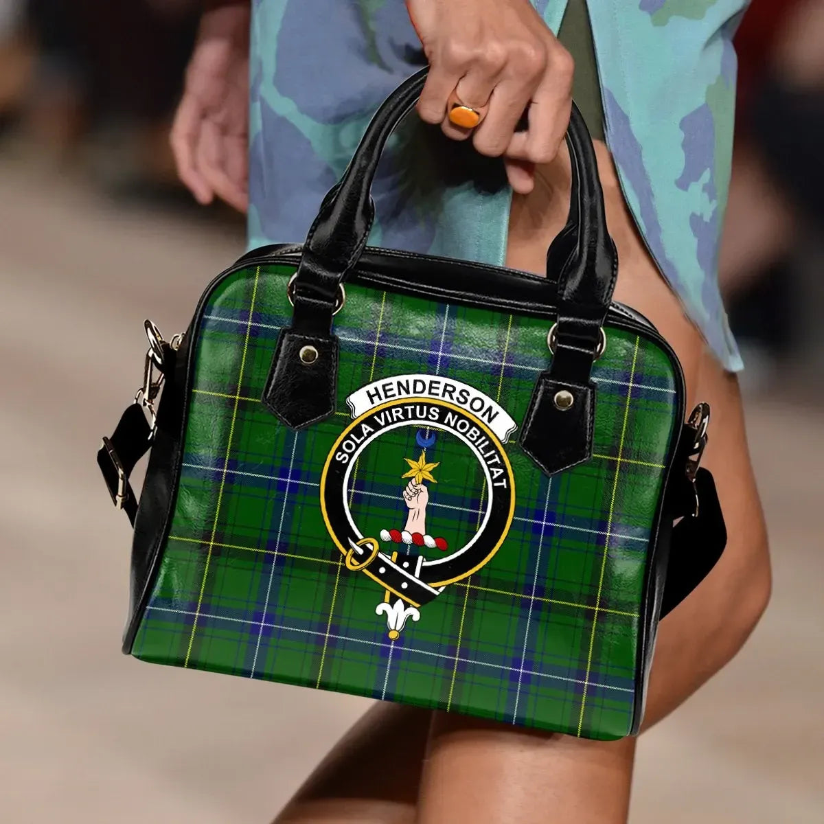 Henderson Modern Tartan Crest Shoulder Handbag