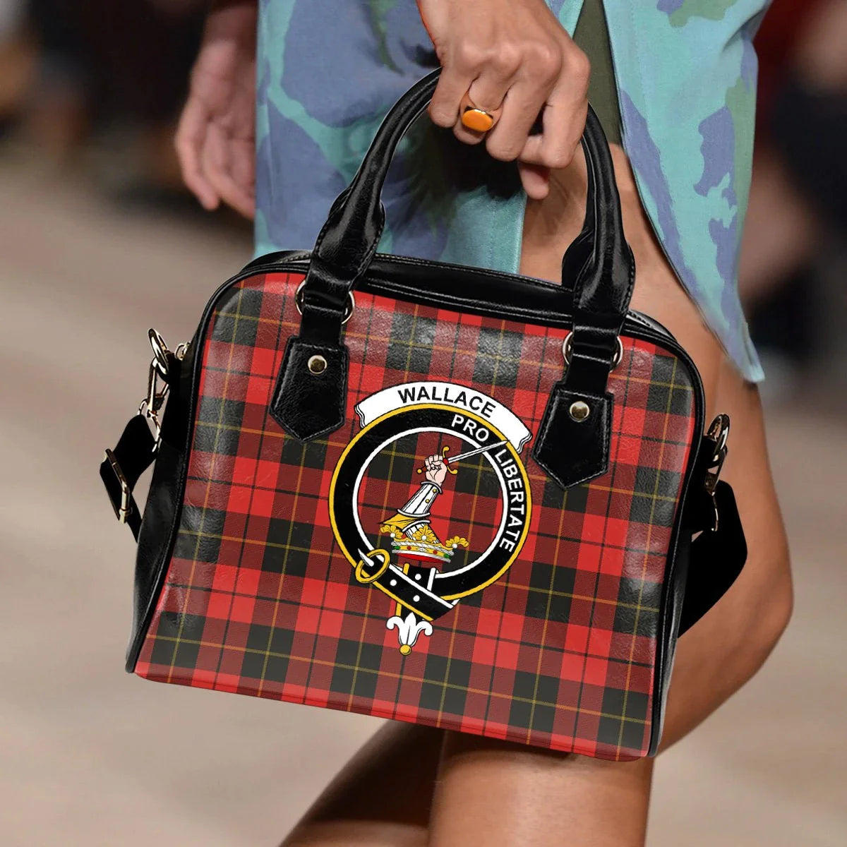 Wallace Weathered Tartan Crest Shoulder Handbag