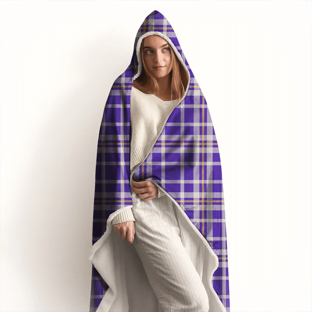 MacLeod of Lewis Modern Tartan Crest Hooded Blanket