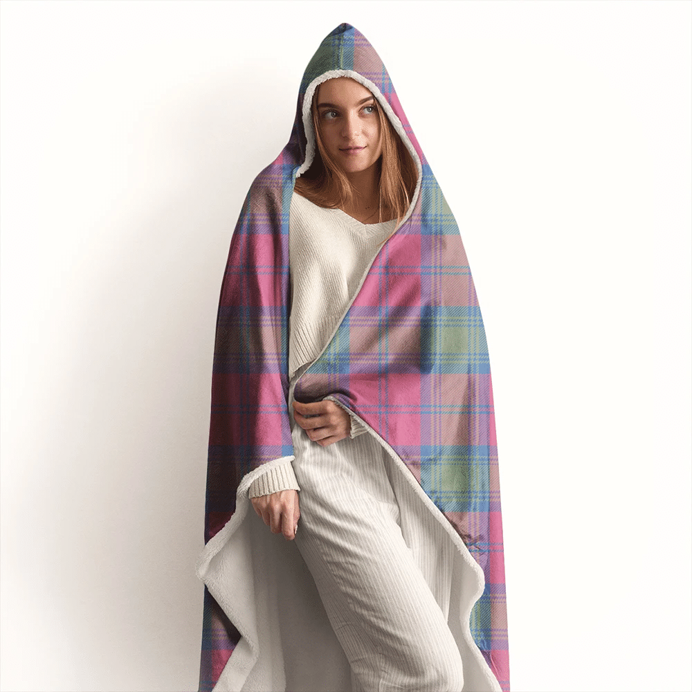 Lindsay Ancient Tartan Crest Hooded Blanket