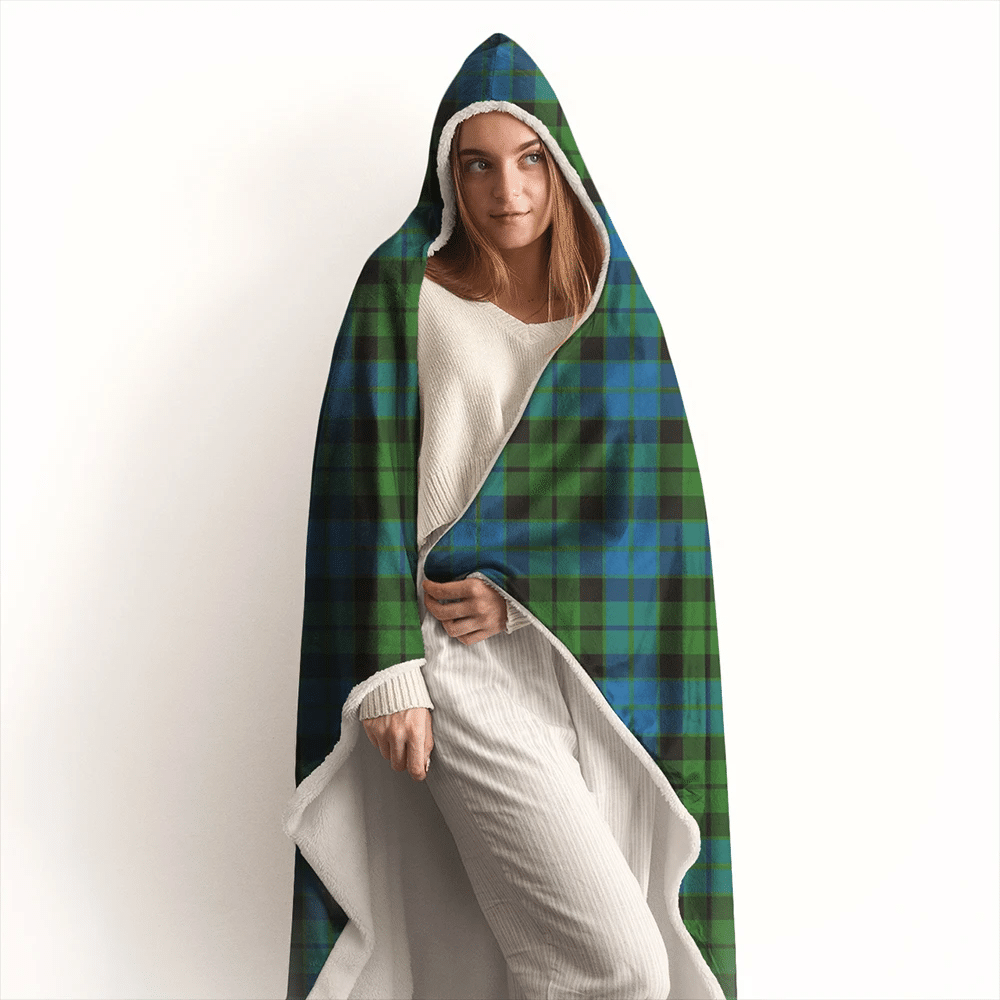 Sinclair Hunting Ancient Tartan Crest Hooded Blanket