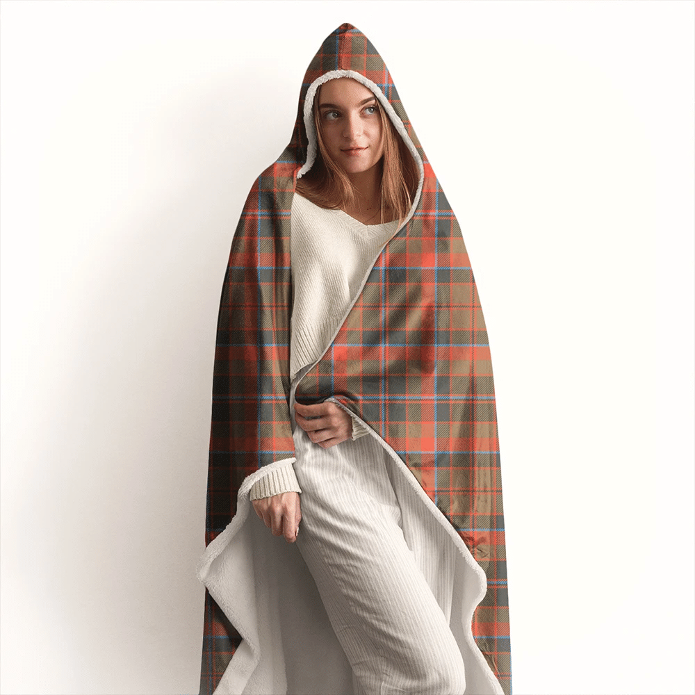 Cumming Hunting Weathered Tartan Crest Hooded Blanket