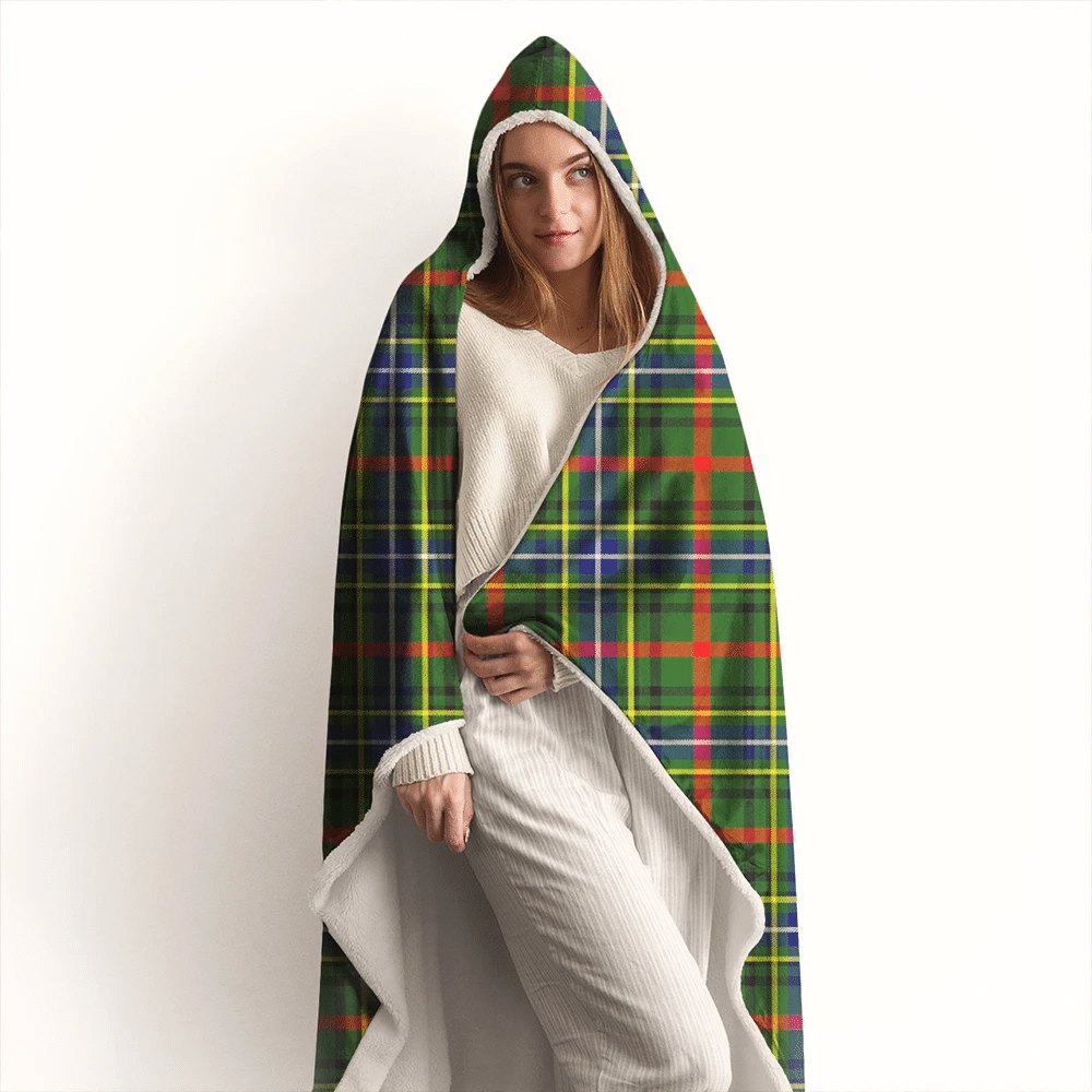 Bisset Tartan Crest Hooded Blanket