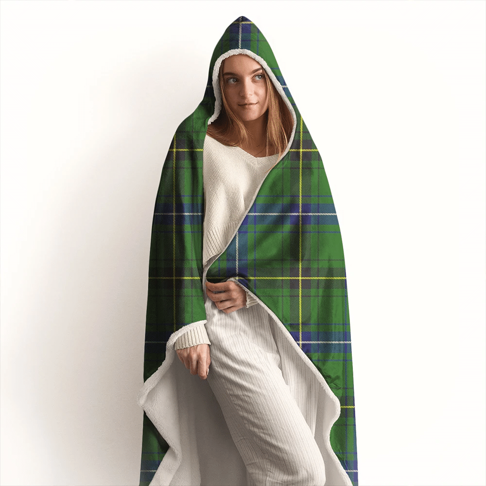 Henderson Modern Tartan Crest Hooded Blanket