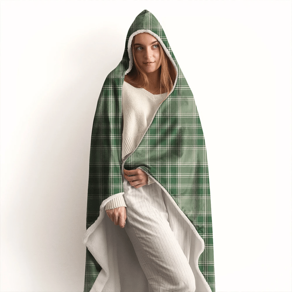 MacDonald Lord of the Isles Hunting Tartan Crest Hooded Blanket