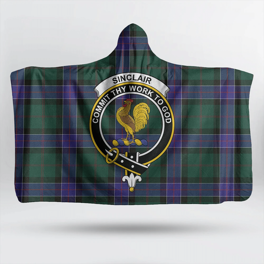 Maxwell Hunting Tartan Crest Hooded Blanket