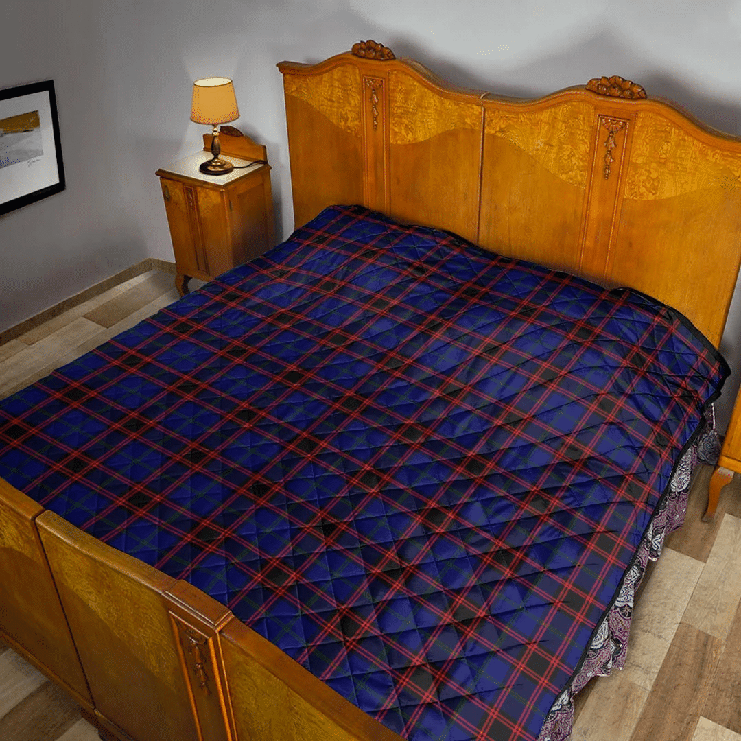 Home Modern Tartan Plaid Quilt