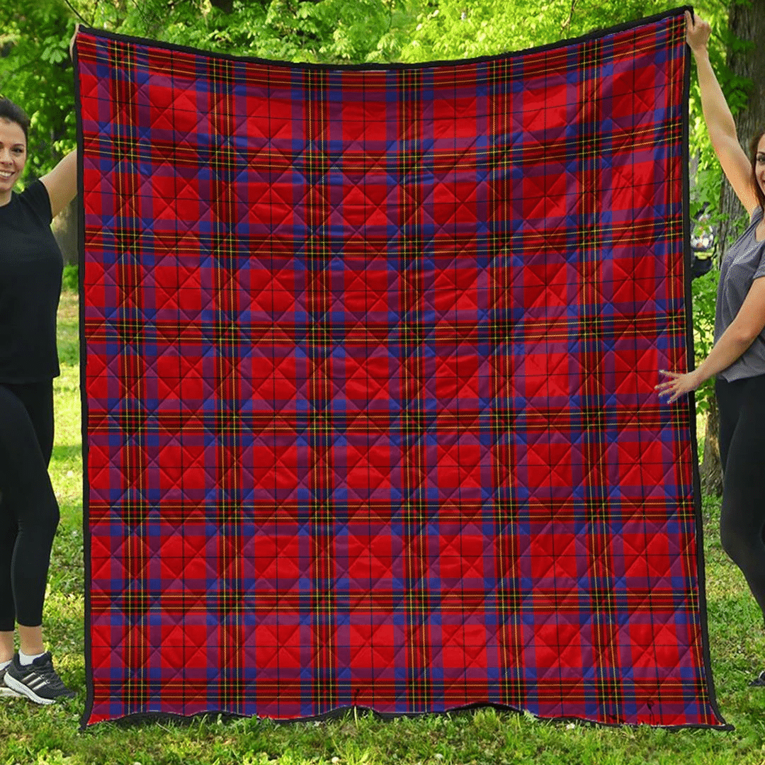 Leslie Modern Tartan Plaid Quilt