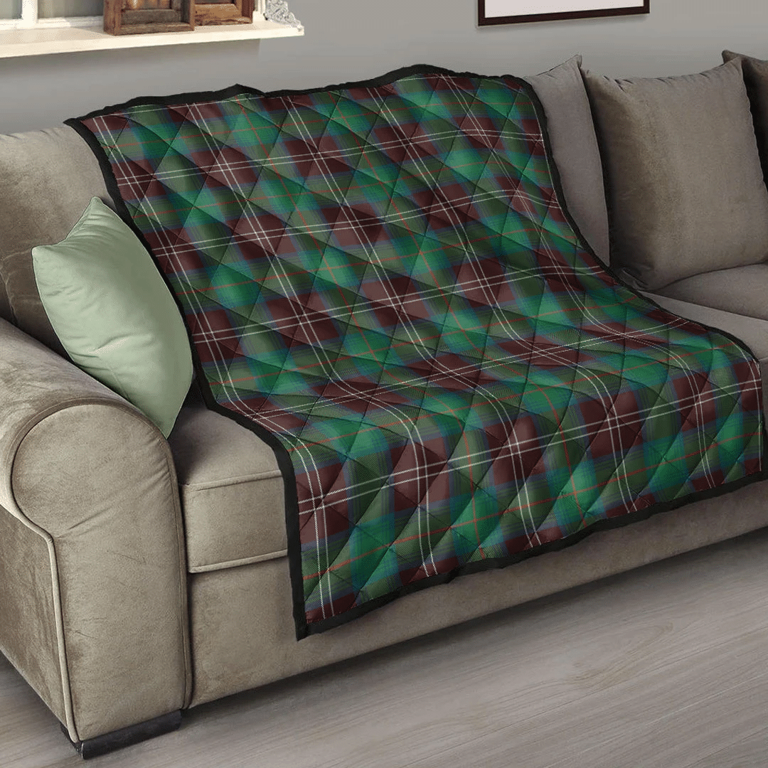 Chisholm Hunting Ancient Tartan Plaid Quilt