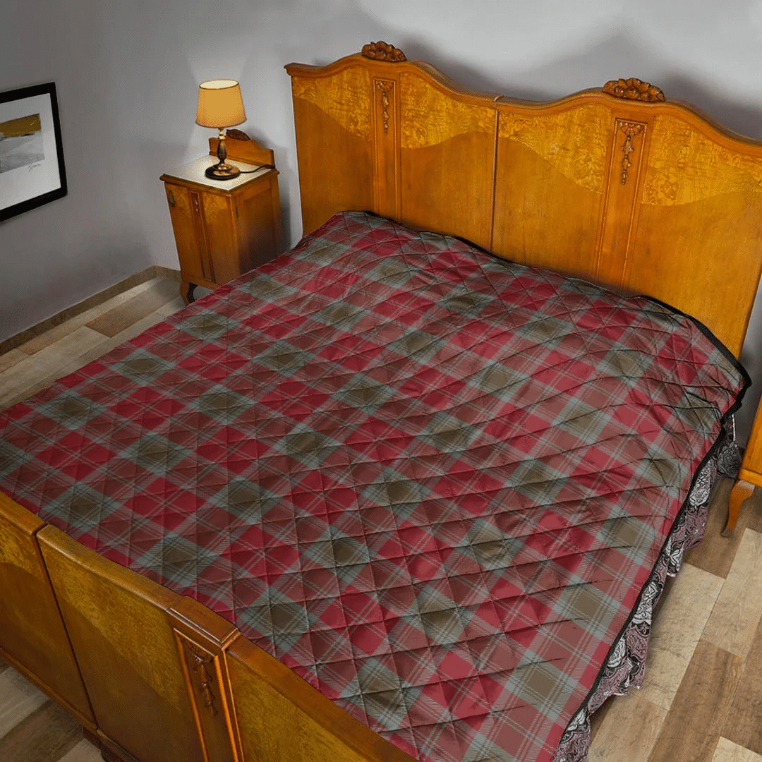 Lindsay Weathered Tartan Plaid Quilt