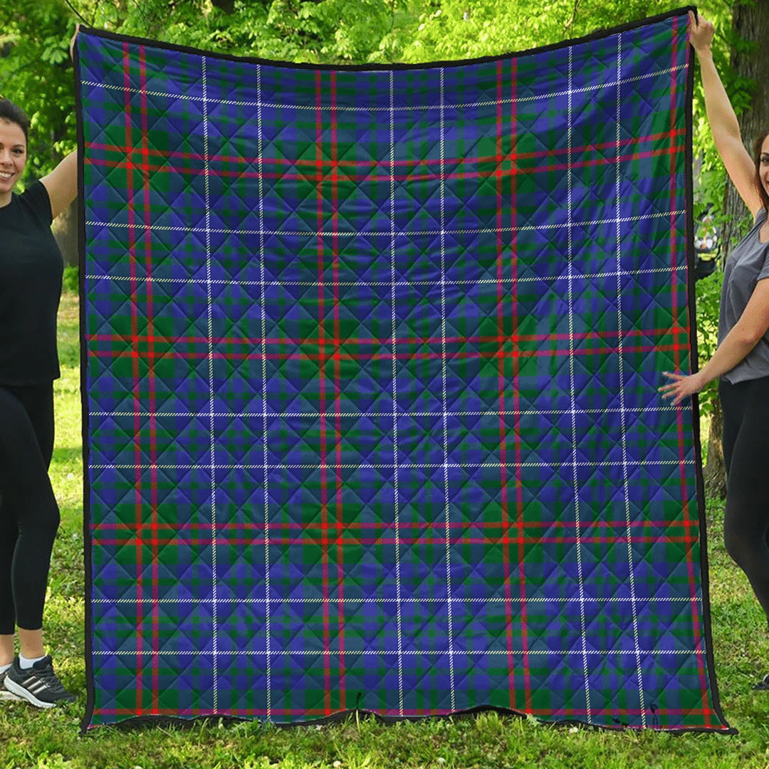 Edmonstone Tartan Plaid Quilt