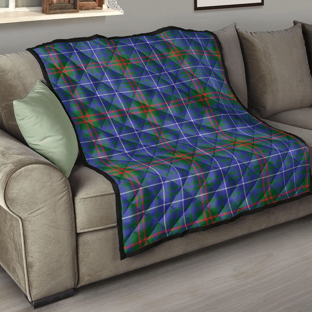 Edmonstone Tartan Plaid Quilt