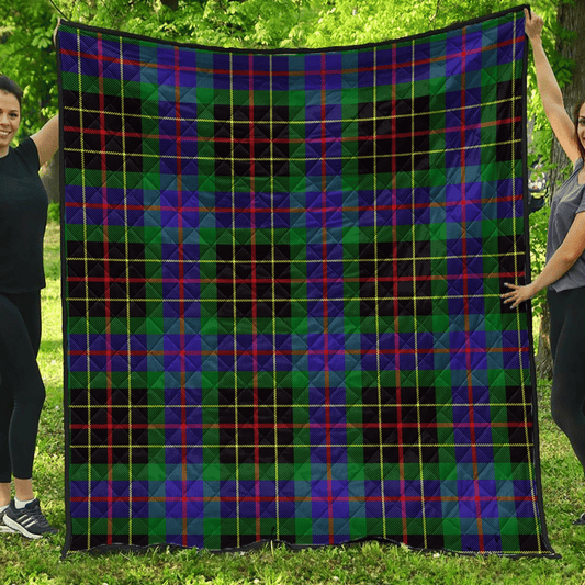 Brodie Hunting Modern Tartan Plaid Quilt