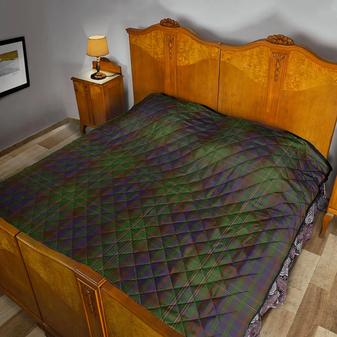 Cunningham Hunting Modern Tartan Plaid Quilt