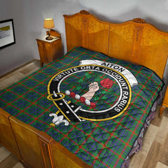 Aiton Tartan Crest Quilt