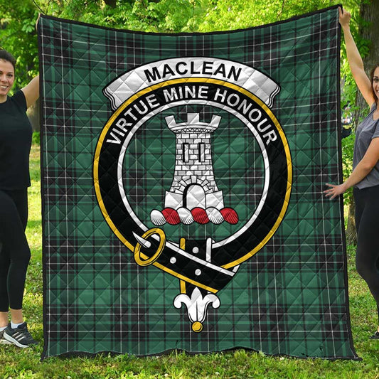 MacLean Hunting Tartan Crest Quilt