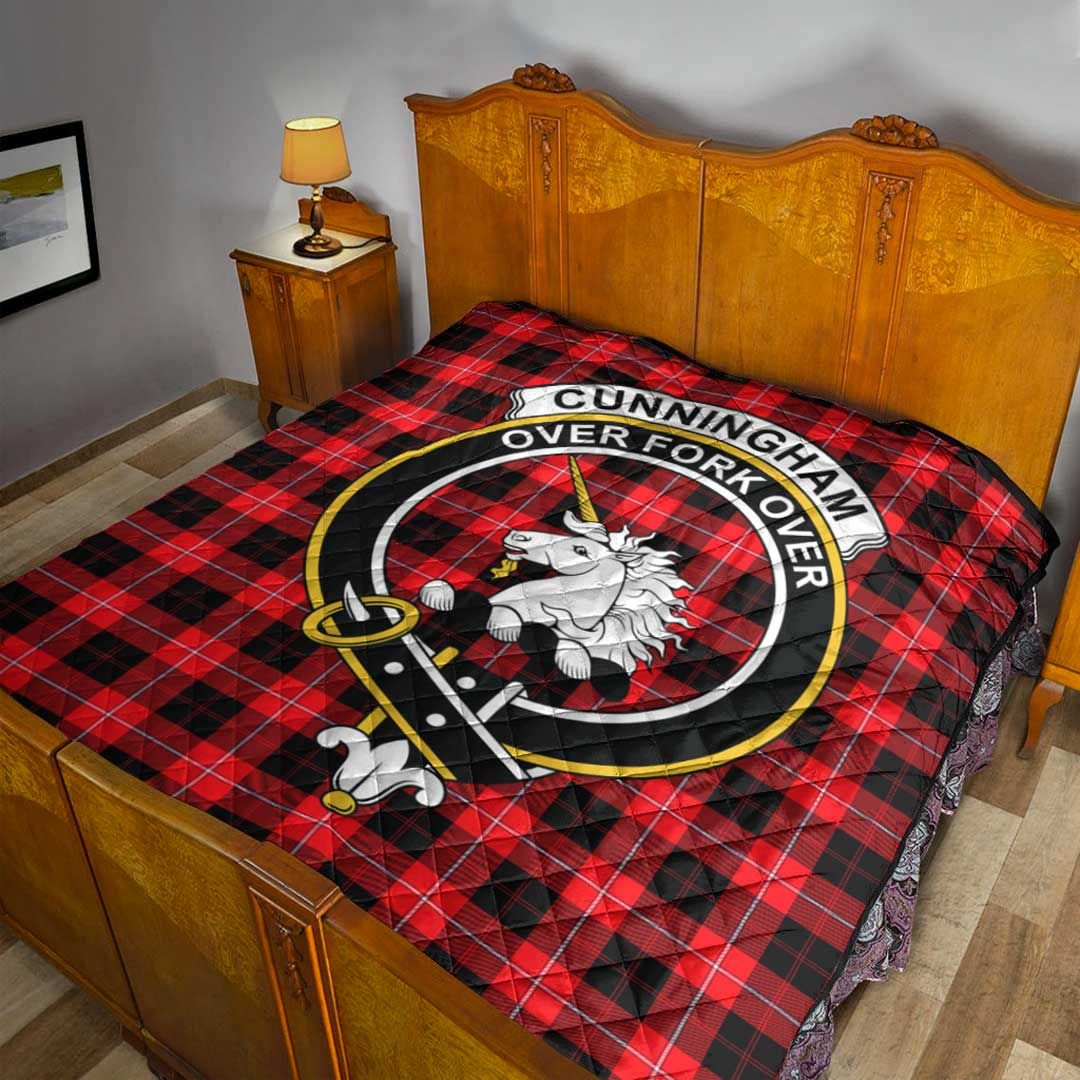 Cunningham Modern Tartan Crest Quilt