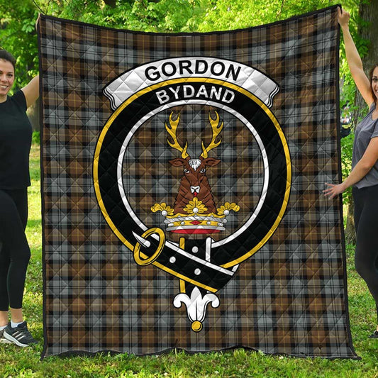 Gordon Weathered Tartan Crest Quilt