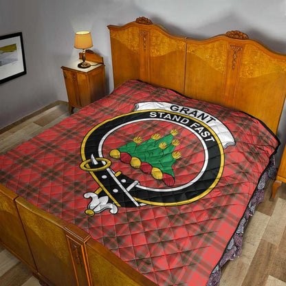 Grant Weathered Tartan Crest Quilt