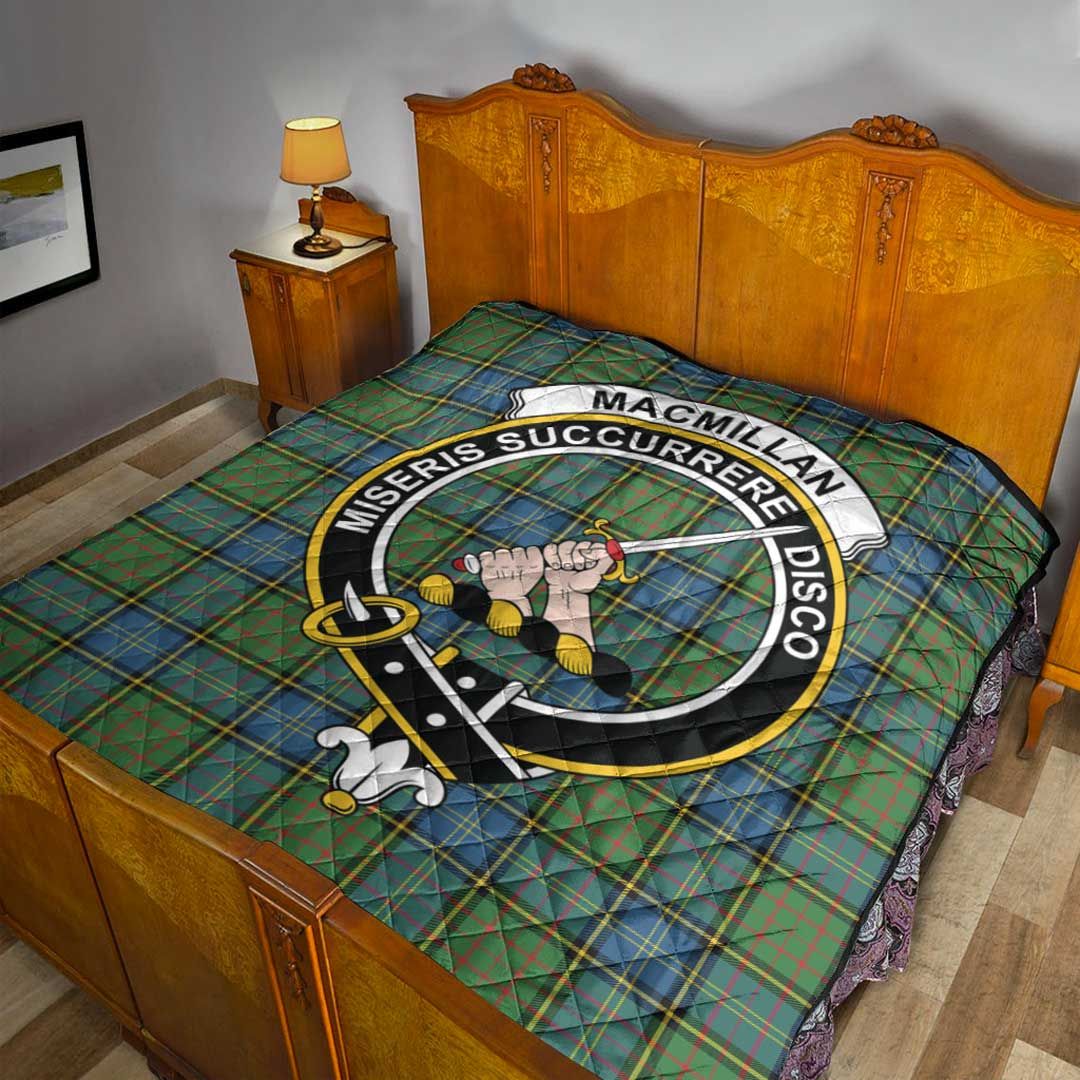 MacMillan Hunting Ancient Tartan Crest Quilt