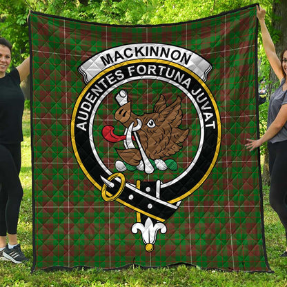 MacKinnon Hunting Modern Tartan Crest Quilt