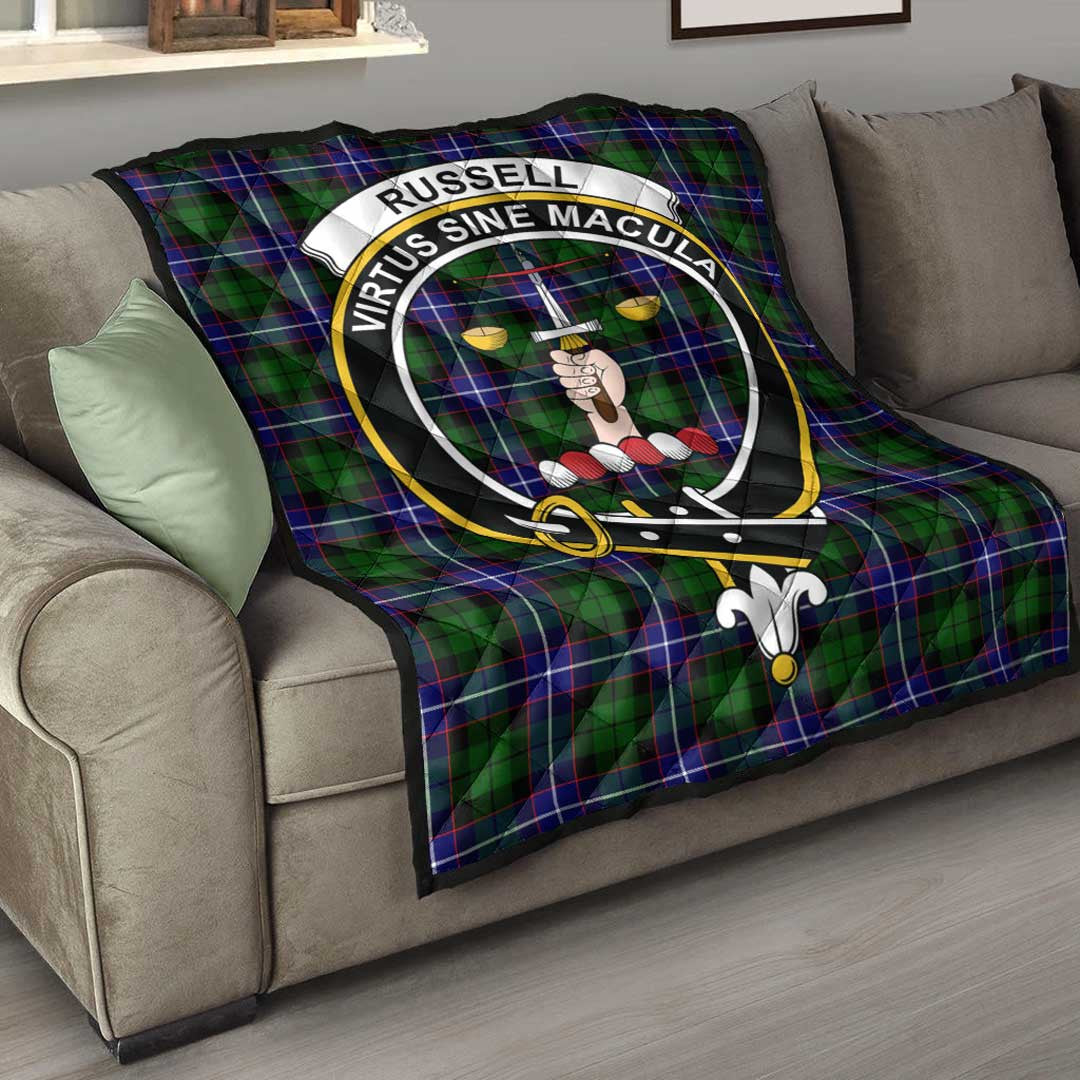 Russell Modern Tartan Crest Quilt