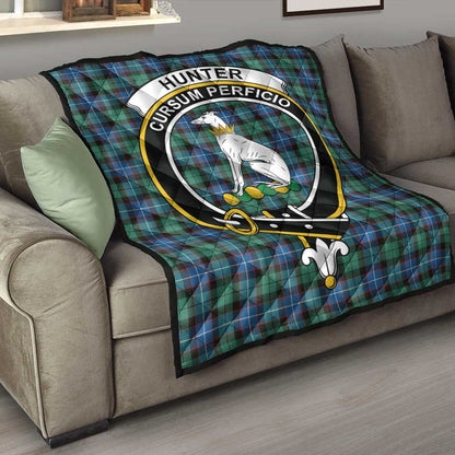 Hunter Ancient Tartan Crest Quilt