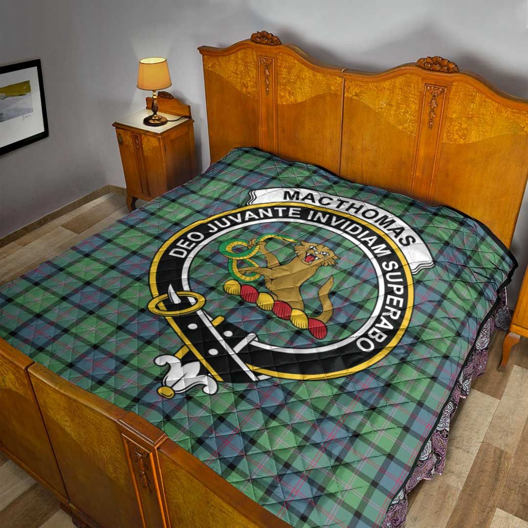 MacThomas Ancient Tartan Crest Quilt