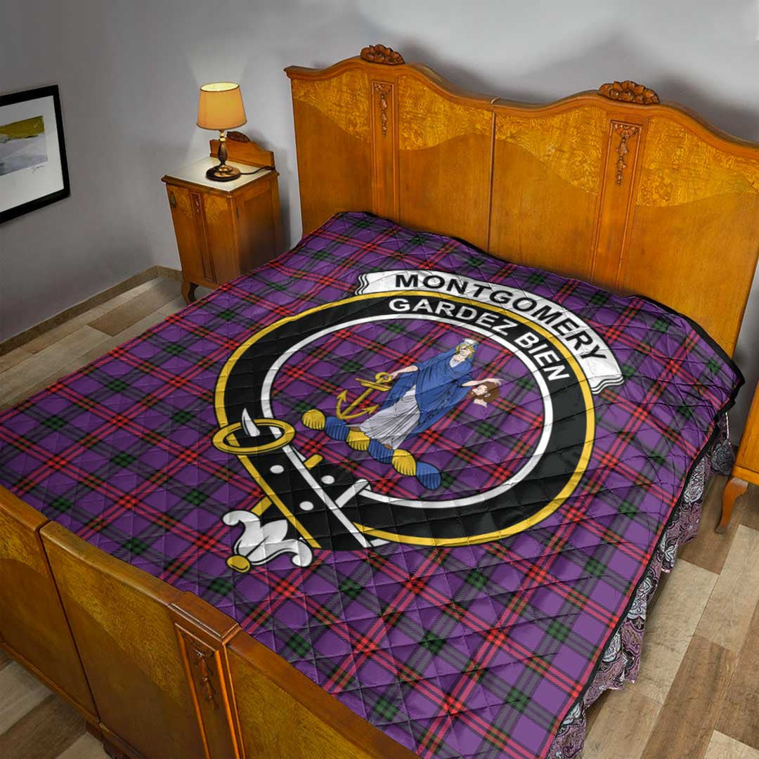 Montgomery Modern Tartan Crest Quilt