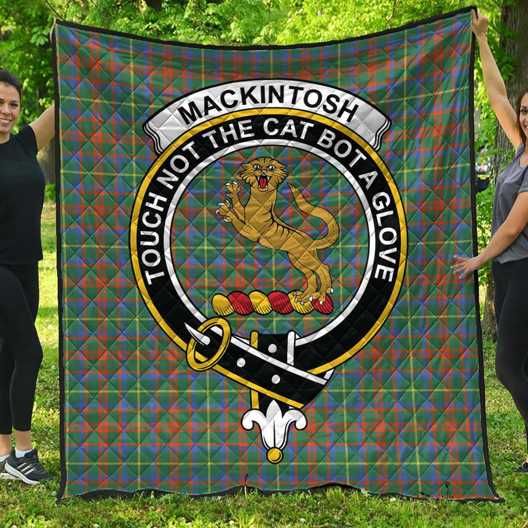 MacKintosh Hunting Ancient Tartan Crest Quilt