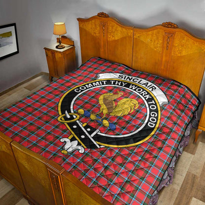 Sinclair Modern Tartan Crest Quilt