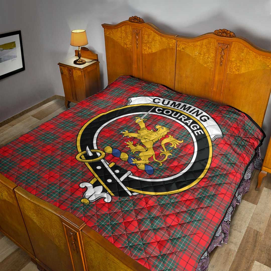 Cumming Modern Tartan Crest Quilt